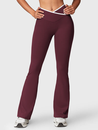 Yeoreo Alberta Contrast Trim Sports Set