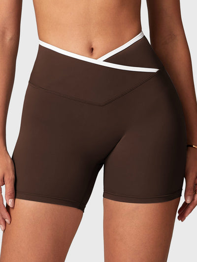 Yeoreo Alberta Contrast Trim Shorts